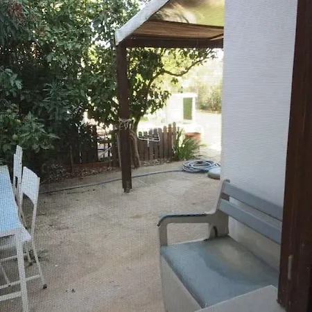 Holiday home Ground Floor Double Panagia Mesosporitissa